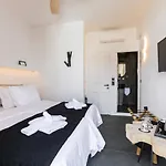 She Mykonos - Luxury Apartament