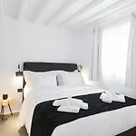 Apartament She Mykonos - Luxury Mykonos Town